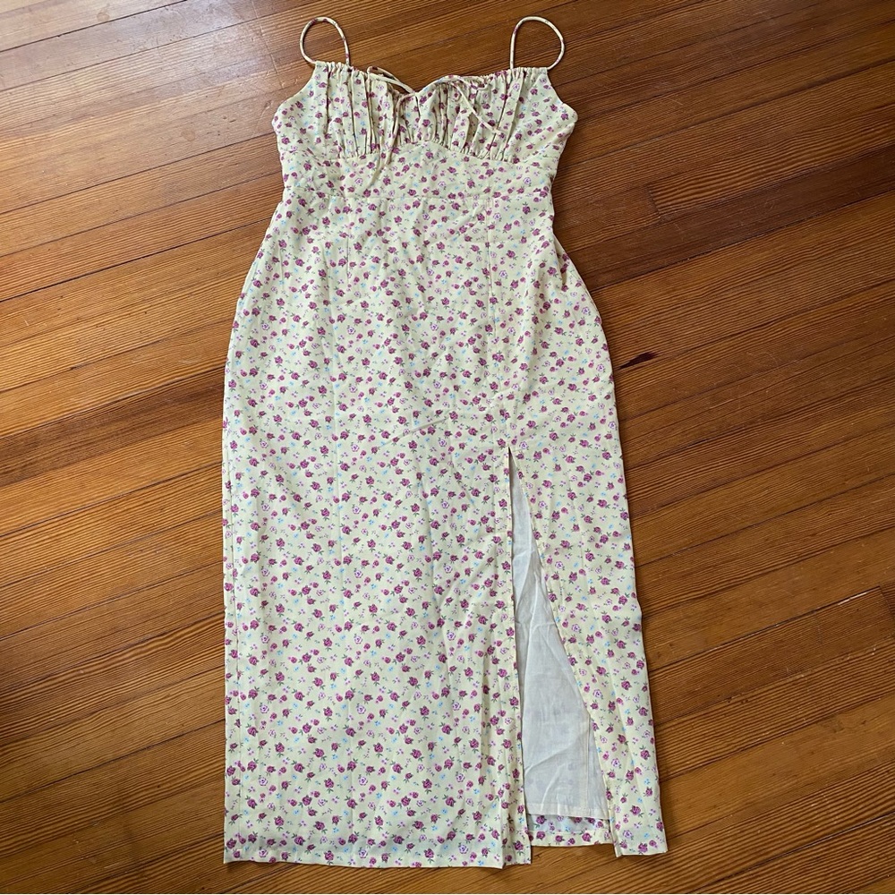 NWT Beginning Boutique Paloma Yellow Floral Midi Dress
